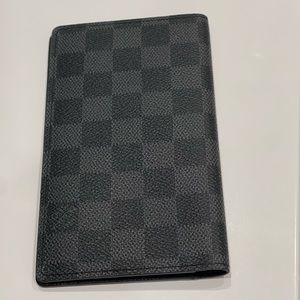 louis vuitton checkbook.